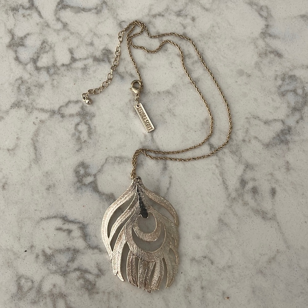 Kendra Scott Vintage Peacock Feather Necklace